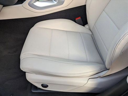 New 2026 Mercedes-Benz GLS 450 4MATIC image 4