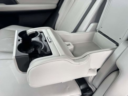 Used 2019 Lexus RX 350 AWD w/ Navigation Package image 21