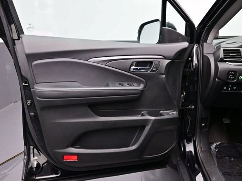 Used 2024 Honda Ridgeline RTL image 18