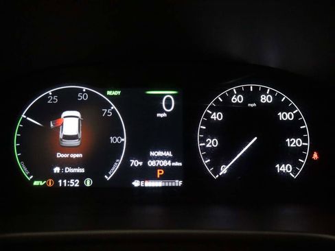 Used 2023 Honda CR-V Sport image 4
