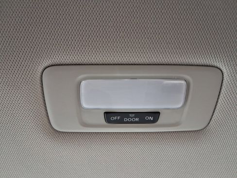 Used 2023 Honda CR-V EX-L image 28