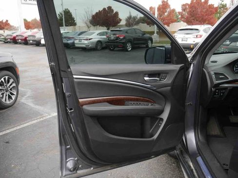 Used 2017 Acura MDX SH-AWD w/ Technology Package image 29