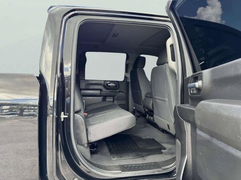 Used 2022 Chevrolet Silverado 2500 LT w/ Texas Edition AWD/4WD image 42
