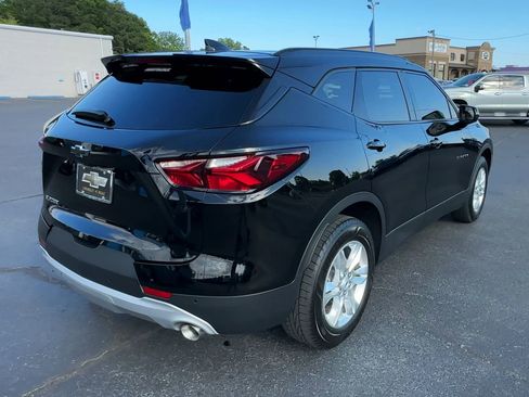 Used 2021 Chevrolet Blazer LT w/ Sound & Technology Package FWD image 8