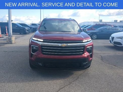 Certified 2025 Chevrolet Traverse High Country w/ LPO, Floor Liner Package AWD/4WD image 11