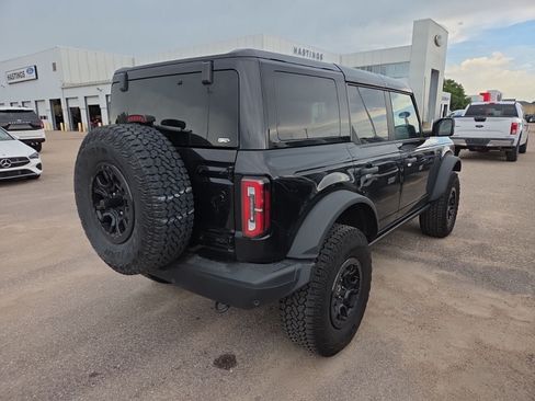 Used 2025 Ford Bronco Badlands AWD/4WD image 9