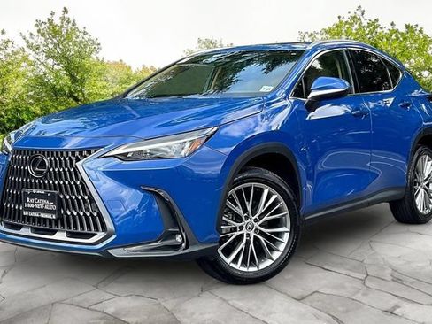 Used 2025 Lexus NX 350 AWD w/ Premium Package image 3
