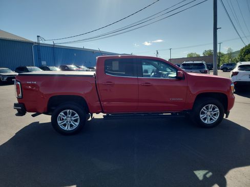 Used 2019 GMC Canyon SLE w/ Trailering Package AWD/4WD image 9