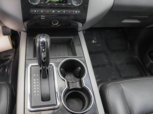 Used 2012 Ford Expedition EL Limited AWD/4WD image 22