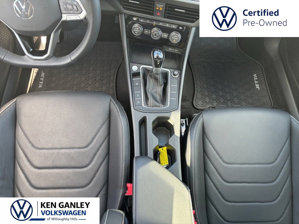 Certified 2024 Volkswagen Jetta SEL FWD image 17