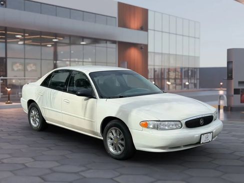 Used 2005 Buick Century Sedan image 8