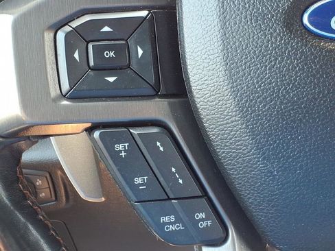 Used 2018 Ford F150 Raptor w/ Equipment Group 802A Luxury AWD/4WD image 23
