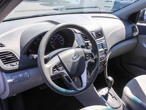 Used 2016 Hyundai Accent SE w/ Option Group 02 FWD image 22