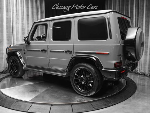 Used 2021 Mercedes-Benz G 550 image 3
