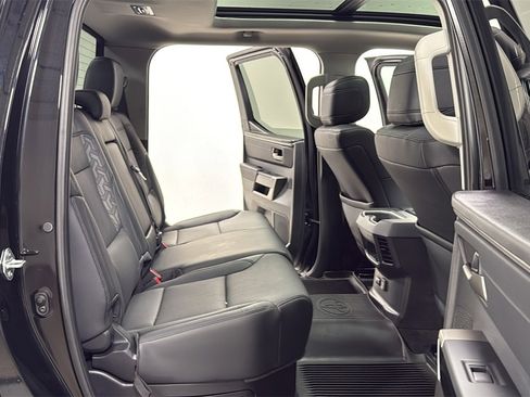 Used 2024 Toyota Tundra Limited image 17