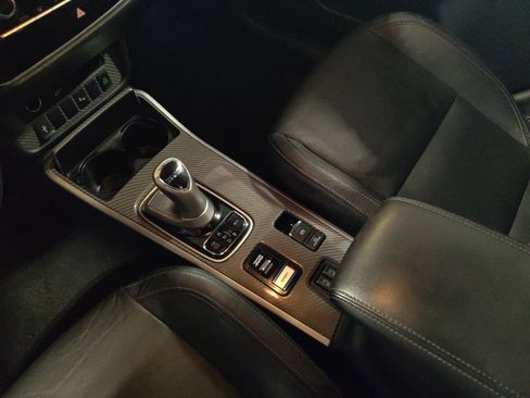 Used 2022 Mitsubishi Outlander LE image 26