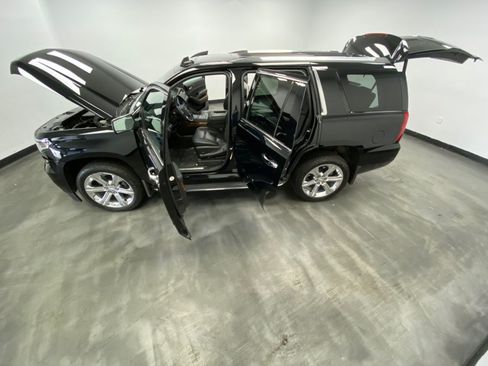 Used 2018 Chevrolet Tahoe Premier AWD/4WD image 49