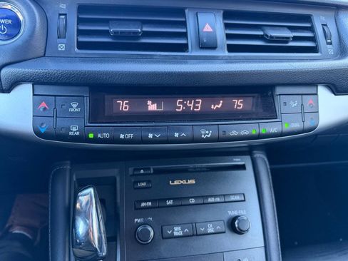 Used 2012 Lexus CT 200h Premium w/ Premium Audio Pkg FWD image 18