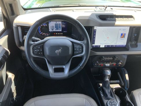 Used 2023 Ford Bronco Wildtrak AWD/4WD image 26