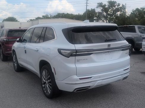 New 2026 Buick Enclave Avenir w/ Super Cruise Package AWD/4WD image 3