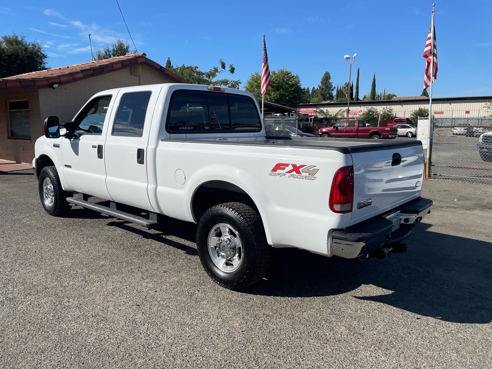 Used 2005 Ford F250 Lariat AWD/4WD image 3