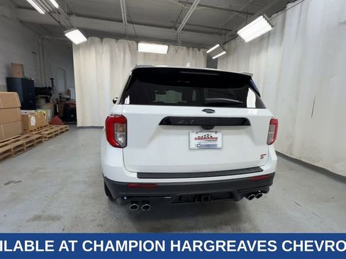 Used 2020 Ford Explorer ST w/ ST Street Pack image 10