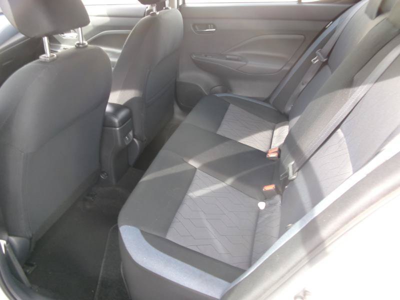Used 2025 Nissan Versa SV FWD image 9