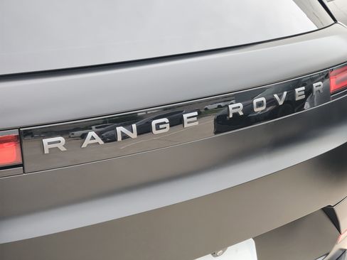 Used 2025 Land Rover Range Rover Sport Dynamic SE AWD/4WD image 31