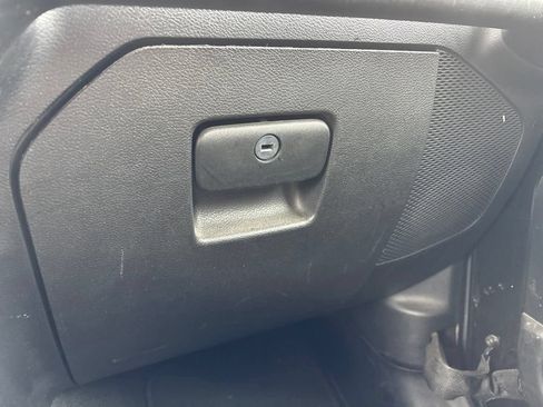 Used 2018 Jeep Wrangler Unlimited Sport S AWD/4WD image 24