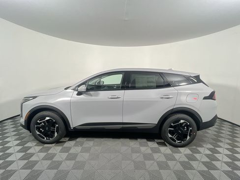 New 2026 Kia Sportage S image 8