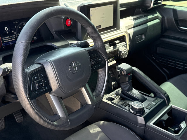 Used 2025 Toyota Tacoma TRD Off-Road AWD/4WD image 18