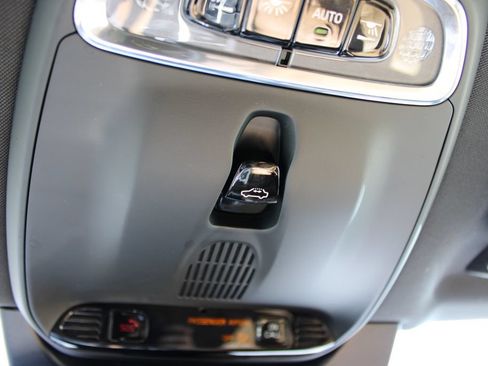 Used 2019 Volvo XC90 T6 Momentum w/ Advanced Package AWD/4WD image 24