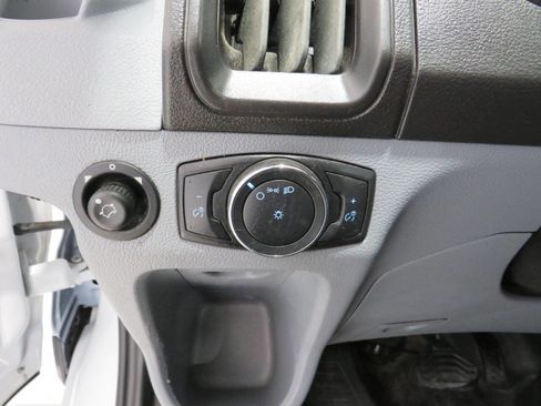 Used 2018 Ford Transit 250 130 Low Roof image 24