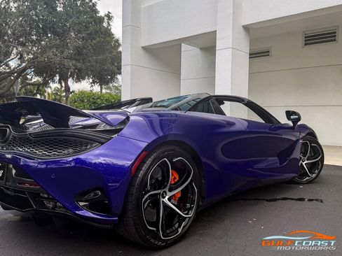 Used 2025 McLaren 750S Spider image 60