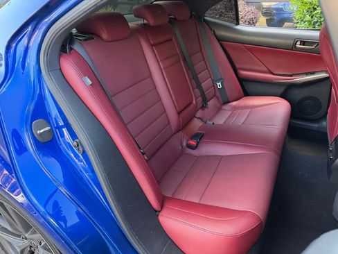 Used 2019 Lexus IS 300 F Sport w/ F Sport Package image 39