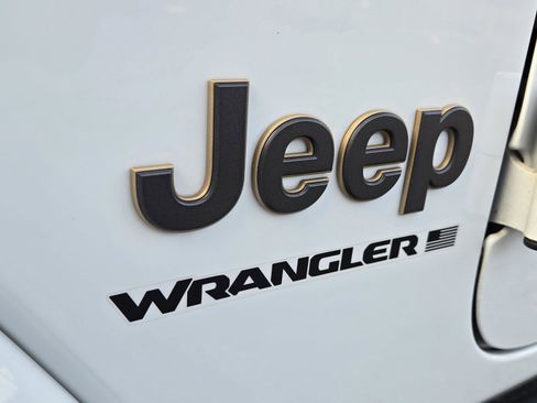 Used 2024 Jeep Wrangler Unlimited Rubicon 392 w/ Dual Top Group image 9