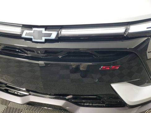 New 2026 Chevrolet Blazer EV SS image 9