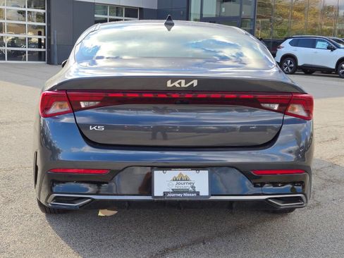 Used 2023 Kia K5 LXS image 12