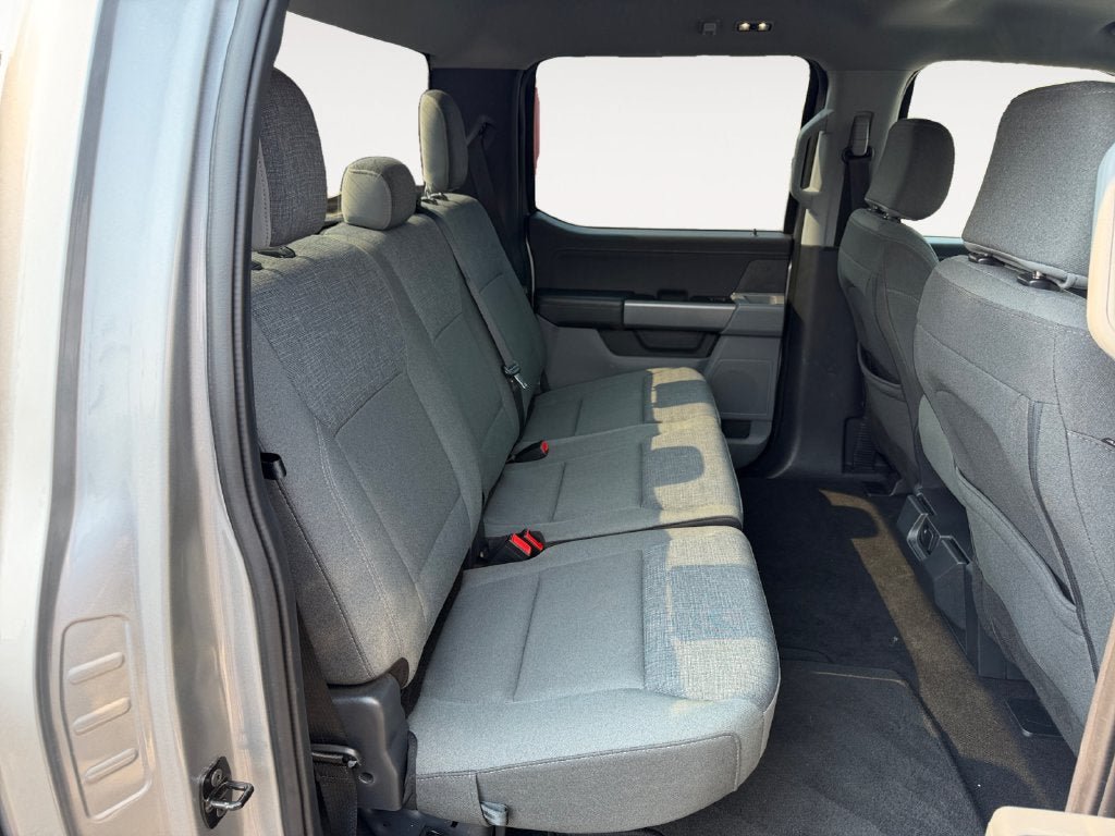 Used 2024 Ford F150 XLT w/ Tow/Haul Package AWD/4WD image 25