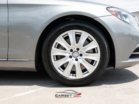 Used 2014 Mercedes-Benz S 550 Sedan w/ Premium 1 Package image 10
