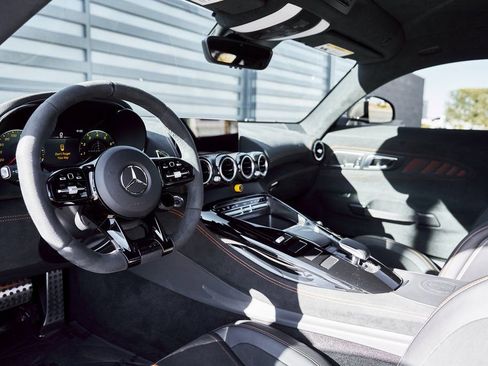 Used 2021 Mercedes-Benz AMG GT Black Series image 4