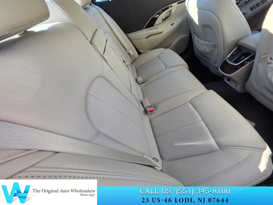Used 2016 Buick LaCrosse Sport Touring FWD image 16