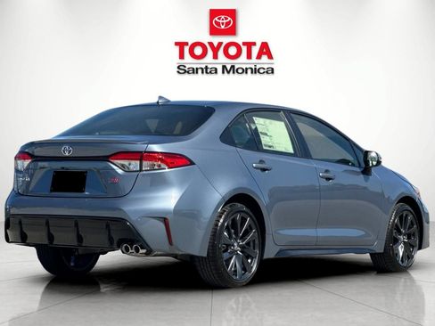 New 2026 Toyota Corolla SE FWD image 3