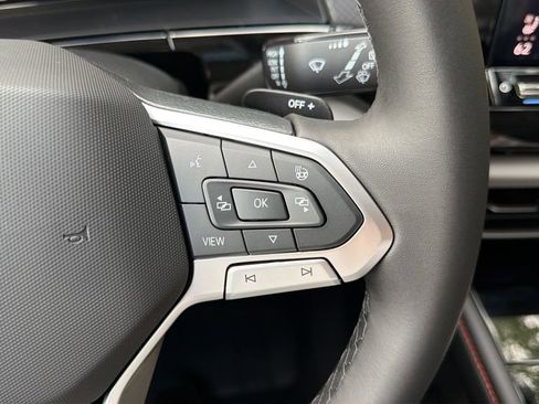 New 2026 Volkswagen Atlas Peak Edition AWD/4WD image 21