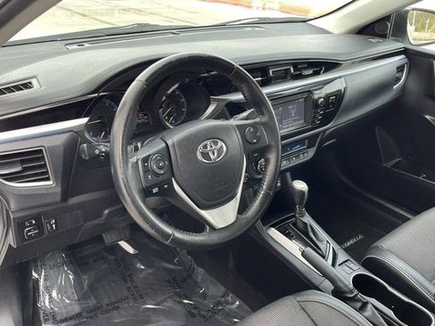 Used 2014 Toyota Corolla S image 12