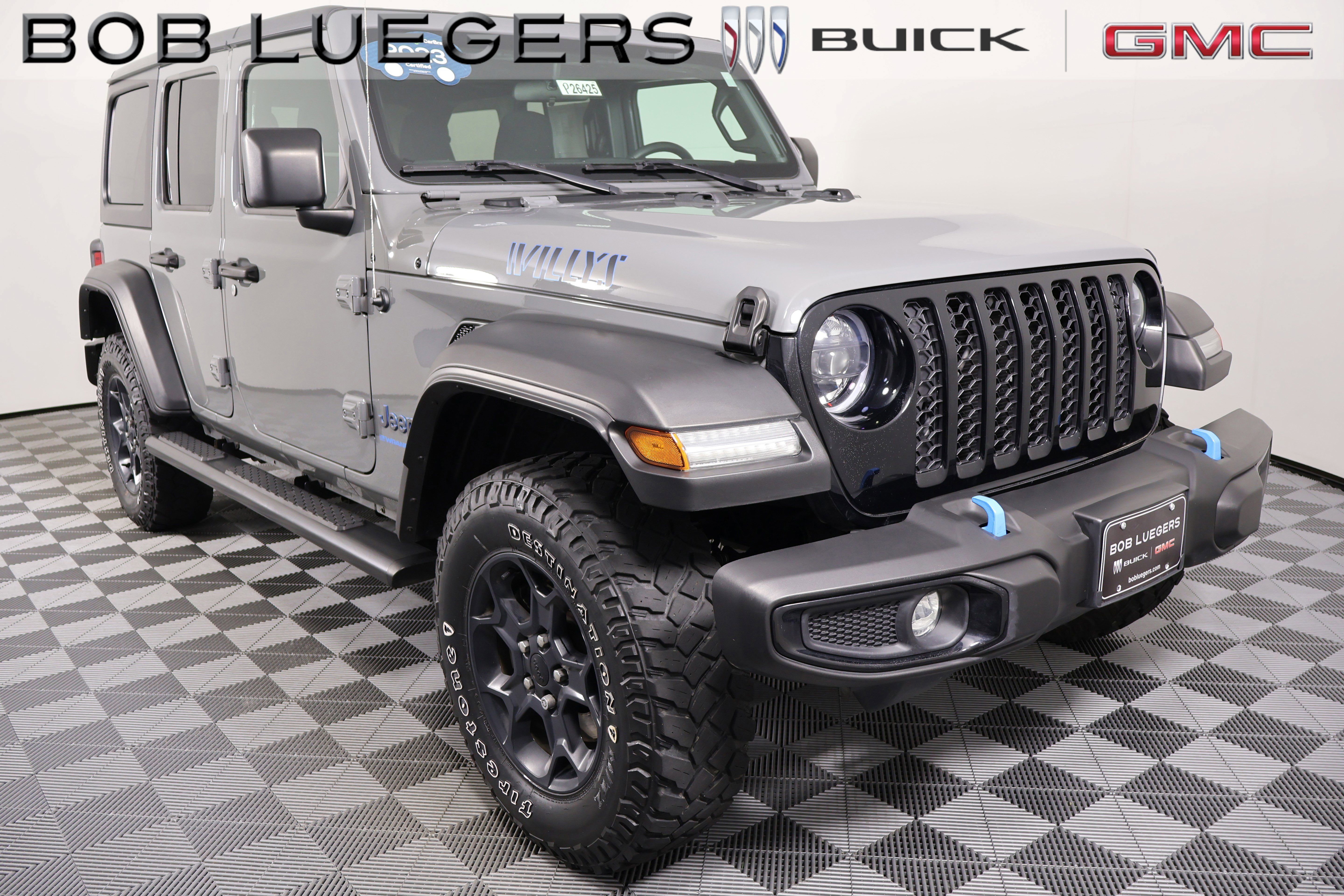 Used 2023 Jeep Wrangler Unlimited w/ Cold Weather Group AWD/4WD image 1