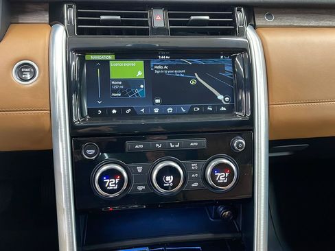 Used 2017 Land Rover Discovery HSE Luxury AWD/4WD image 19
