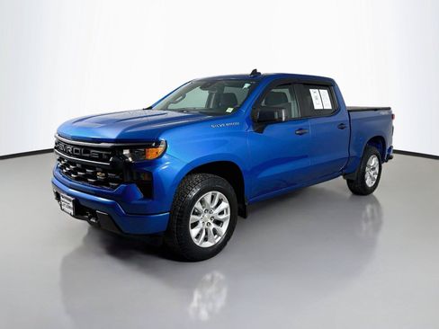 Used 2023 Chevrolet Silverado 1500 Custom AWD/4WD image 5