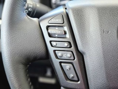 Certified 2025 Nissan Frontier SV w/ SV Convenience Package RWD image 16