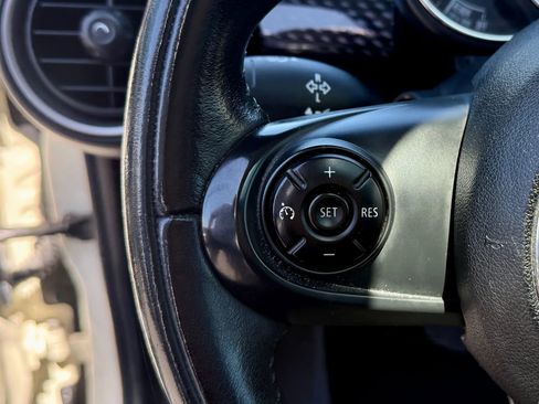 Used 2015 MINI Cooper S image 16